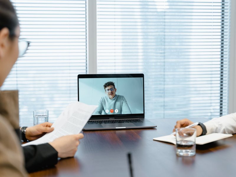Image{width=800,height=600,url='https://www.aria.net/hubfs/industries/audio-video-conferencing/aria-audio-video-conferencing-transaction-closing-process.jpg',altText='How We Sell Your AV & Unified Communications Company - Transaction Closing Process',fileId=null}