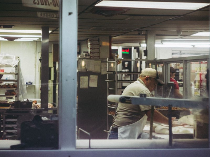 Image{width=800,height=600,url='https://www.aria.net/hubfs/industries/baking-mix-and-prepared-food-production/aria-baking-mix-and-prepared-food-production-transaction-closing-process.jpg',altText='How We Sell Your Food Formulation & Blending Company - Transaction Closing Process',fileId=null}