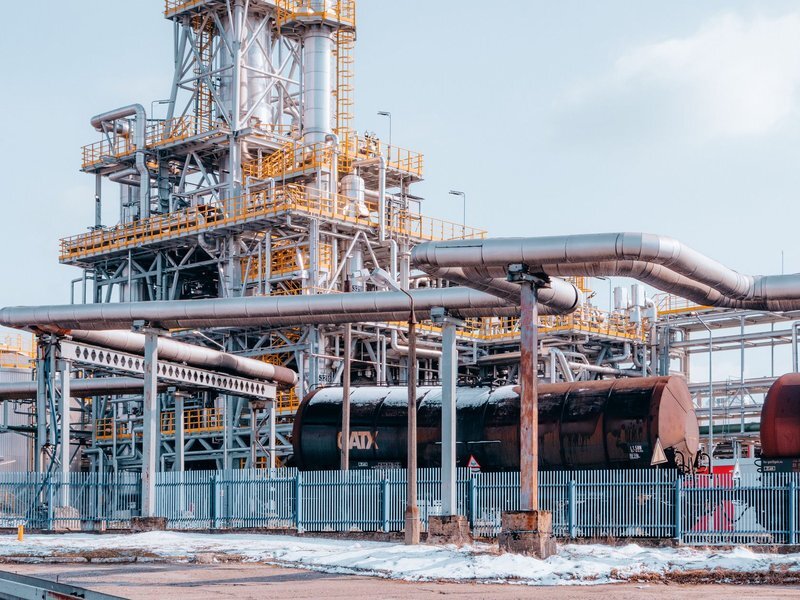 Specialty Chemical Manufacturing M&A Advisor Confidential Consultation