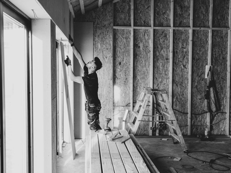 Image{width=800,height=600,url='https://www.aria.net/hubfs/industries/drywall-and-insulation-installers/aria-drywall-and-insulation-installers-transaction-closing-process.jpg',altText='How We Sell Your Drywall & Insulation Company - Transaction Closing Process',fileId=null}