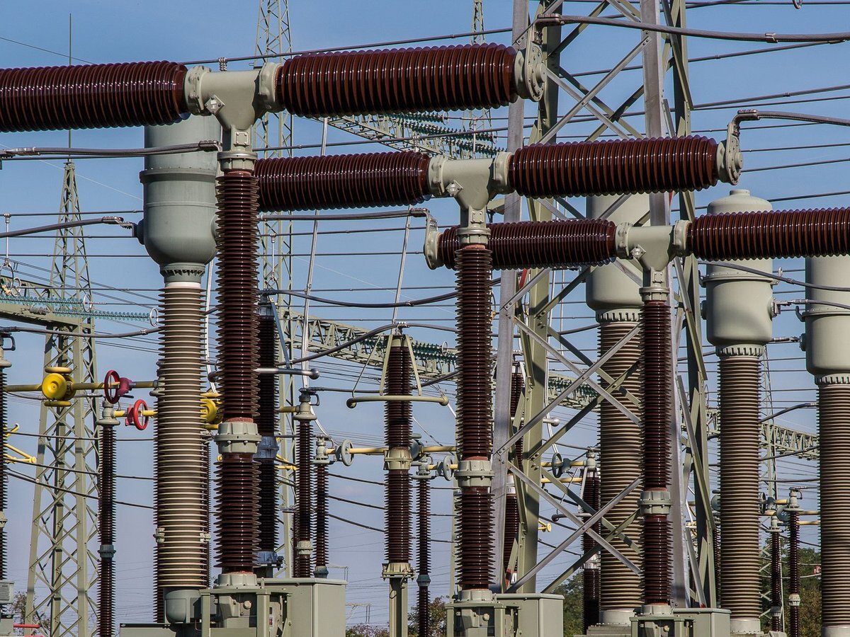 Electrical Equipment Manufacturing Business Valuation & Exit Strategy Guide