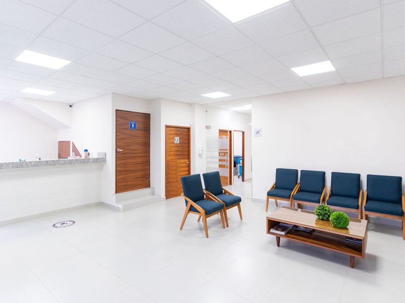 Healthcare Search Funds & Clinical Operators Buying Outpatient Emergency Care Operations