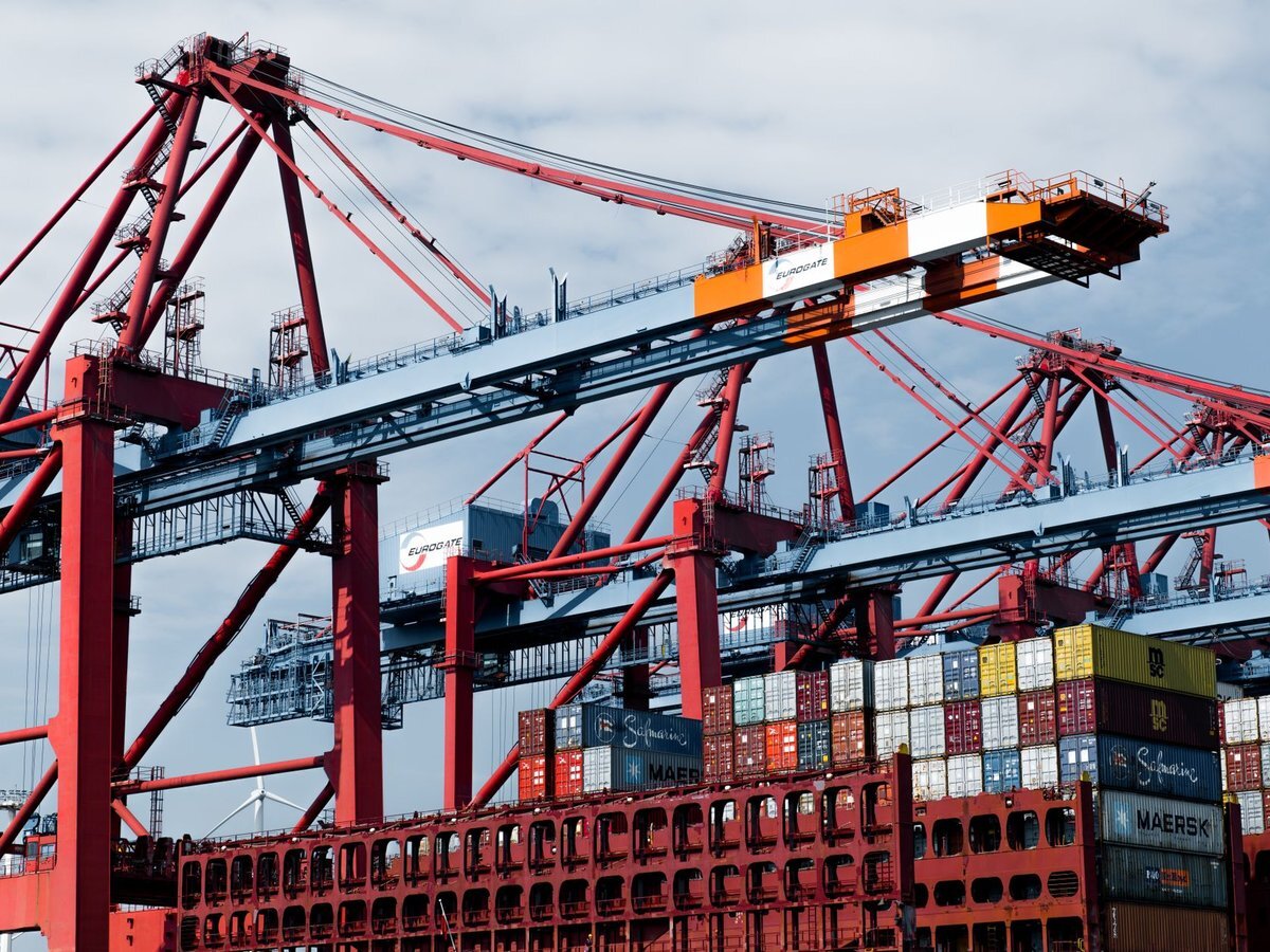 Freight Forwarding Business Valuation & Exit Strategy Guide