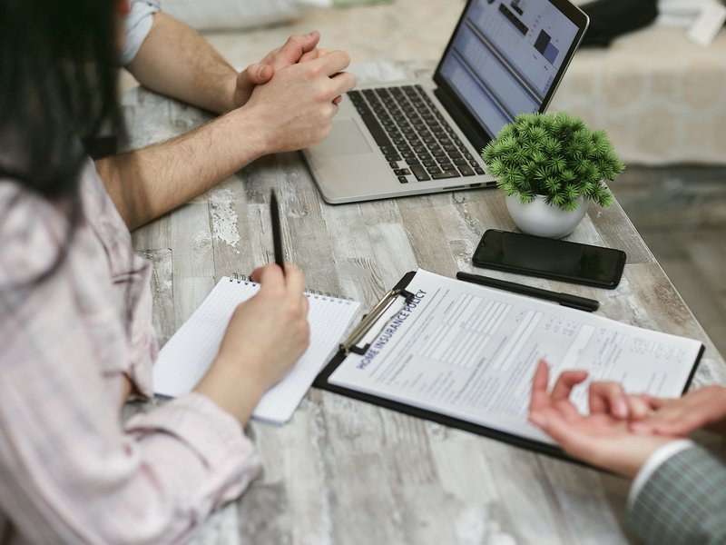 Image{width=800,height=600,url='https://www.aria.net/hubfs/industries/insurance-agencies-brokerages/aria-insurance-agencies-brokerages-transaction-closing-process.jpg',altText='How We Sell Your Commercial Insurance Brokerages Company - Transaction Closing Process',fileId=null}