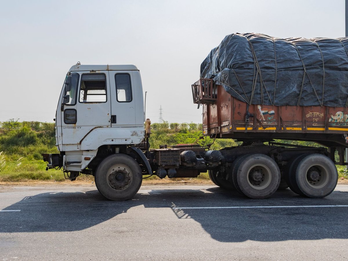 Specialized Heavy Freight Business Valuation & Exit Strategy Guide