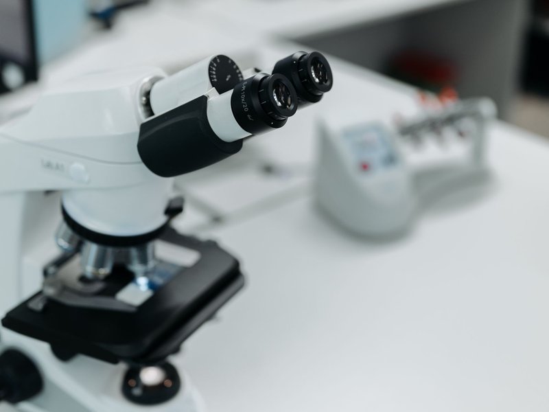 Healthcare Search Funds & Clinical Operators Buying Clinical & Medical Labs Operations