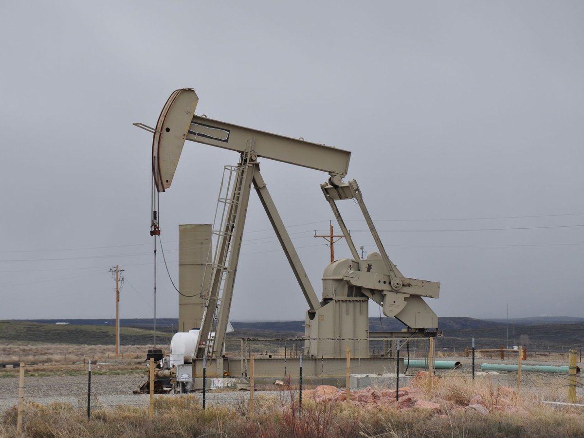 Oilfield Support Services Business Valuation & Exit Strategy Guide