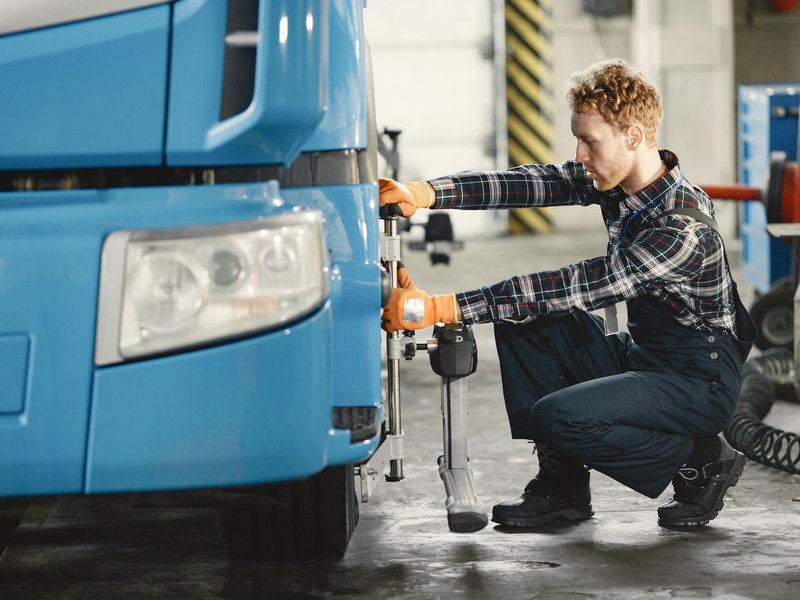 Image{width=800,height=600,url='https://www.aria.net/hubfs/industries/other-support-activities-for-road-transportation/aria-other-support-activities-for-road-transportation-transaction-closing-process.jpg',altText='How We Sell Your Fleet Support Services Company - Transaction Closing Process',fileId=null}