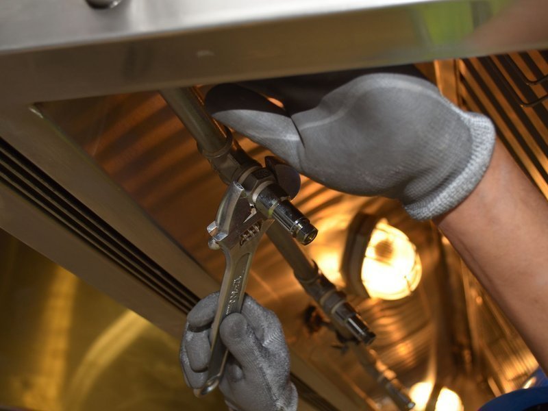 Image{width=800,height=600,url='https://www.aria.net/hubfs/industries/plumbing-businesses/aria-plumbing-businesses-transaction-closing-process.jpg',altText='',fileId=null}