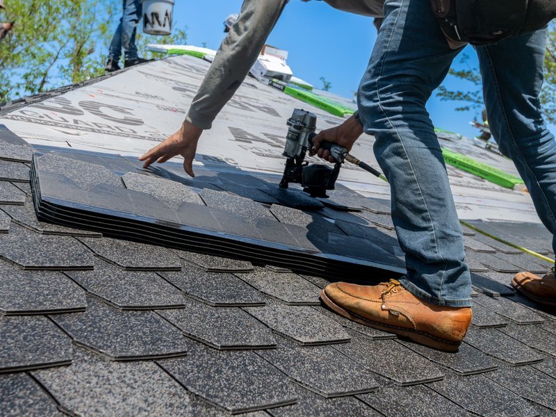 Image{width=800,height=600,url='https://www.aria.net/hubfs/industries/roofing-contractors/aria-roofing-contractors-transaction-closing-process.jpg',altText='How We Sell Your Commercial Roofing Systems Company - Transaction Closing Process',fileId=null}