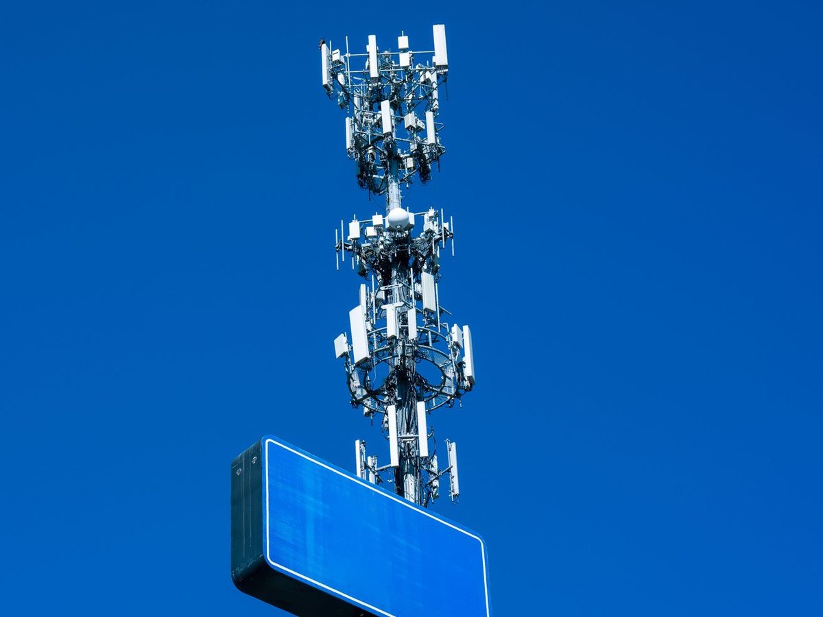 Wireless Broadband Carriers Business Valuation & Exit Strategy Guide